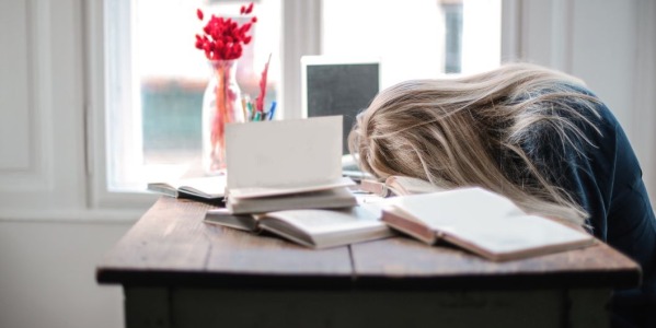 El impacto del descanso en tu bienestar y productividad diaria